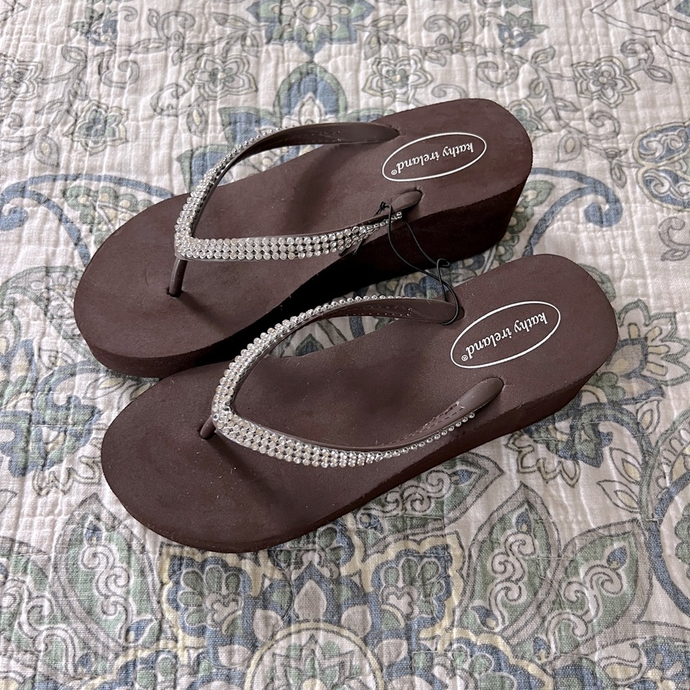 Kathy Ireland brown platform sandals with rhinestones size 6.